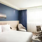 Hampton By Hilton Hotel