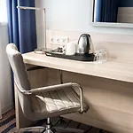 Hampton By Hilton 3*