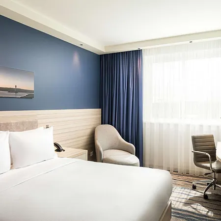 Hampton By Hilton 酒店