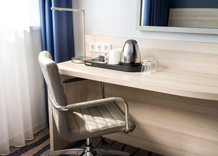 Hampton By Hilton 3*