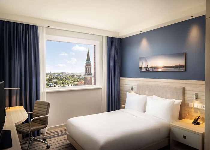 Hampton By Hilton 3*